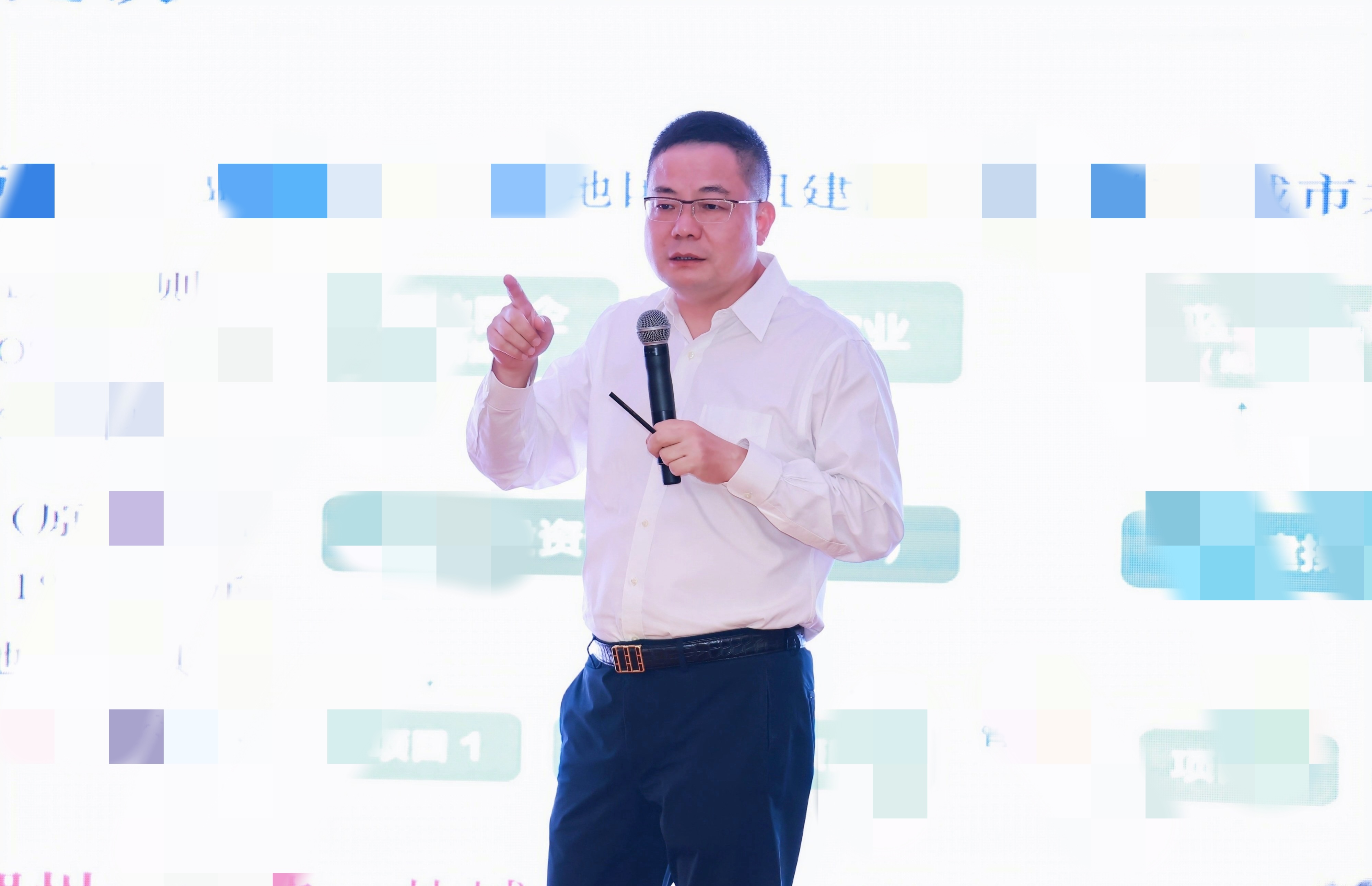 快盈-突破创新,引领行业进取